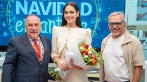 El Carnaval de Tenerife 2026 brilla en la “Navidad Encantada” de Alcampo La Laguna