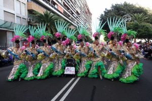 Más de un centenar de grupos llenan de ritmo y color el Cosos Apoteosis del Carnaval 2026
