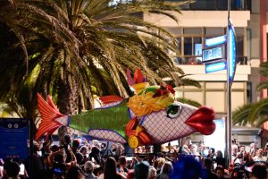 Las Palmas de Gran Canaria se prepara para despedir el Carnaval con el Entierro de la Sardina y una carrera muy especial