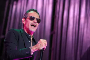 Darias desafía al Supremo y mantiene a Marc Anthony en Santa Catalina: “Es el cierre del Carnaval de Día”