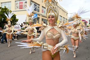 Tacoronte celebra un multitudinario coso apoteosis por el entorno comercial de La Estación