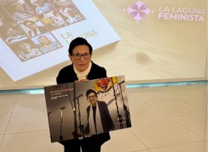 La murga infantil Los Bambas, eternizada en las páginas de ‘Mujeres que inspiran’ a través de su fundadora, Doña Mary