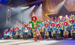 Los Tictactitos celebran un reconocimiento que honra la esencia más pura de la murga infantil