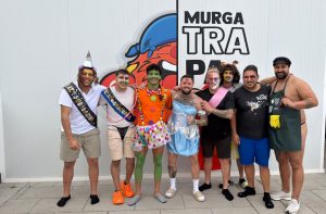 Los Trapaseros cierran su 35 aniversario con una emotiva jornada de bautizo