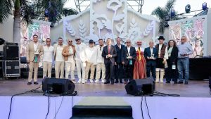 Soul Sanet, Besay Pérez, Tajaraste, Guachipanduzitos y Julio Tacoronte: la identidad canaria, no se olvida del carnaval en los Premios Santa Cruz-Día de Canarias