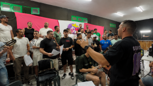 Los Simplones agradecen la hospitalidad de Las Enraladas durante la preparación de su tradicional canto a la Virgen del Carmen