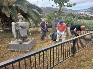 Los Nietos de Kika se movilizan en Arucas para mantener sus bustos