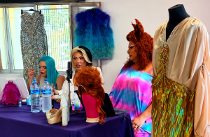 “Tras el Espejo” acerca el arte drag y la diversidad a la ciudadanía en Santa Cruz de Tenerife